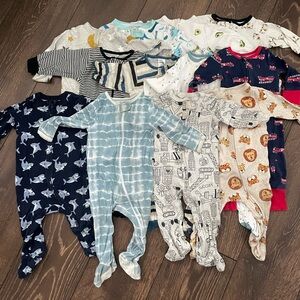 12 pajamas 6-9 months